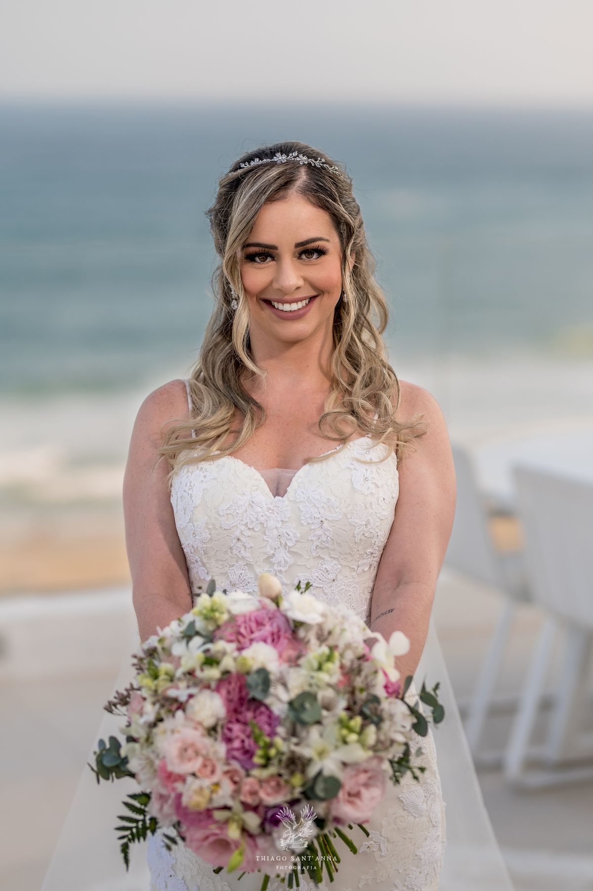Making of noiva sorriso buque paisagem praia