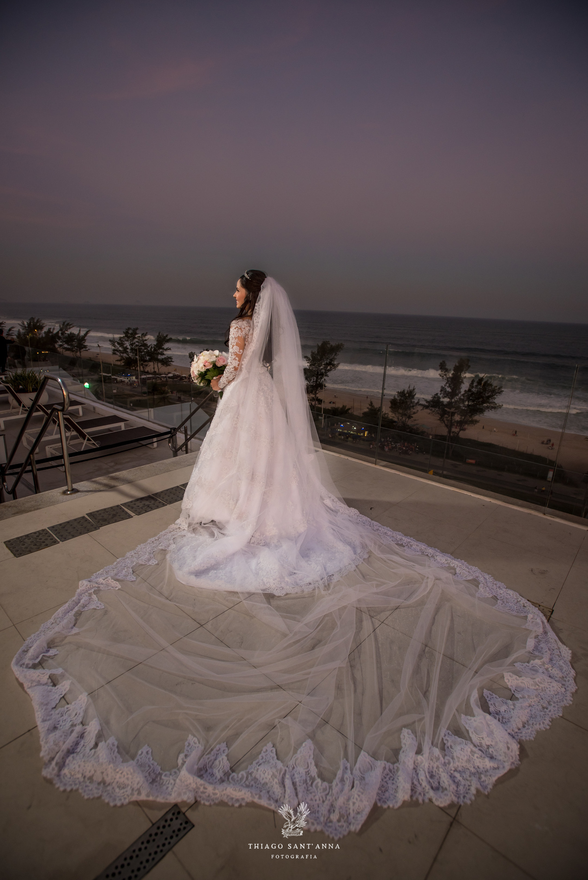 making of noiva vestido véu buquê paisagem 