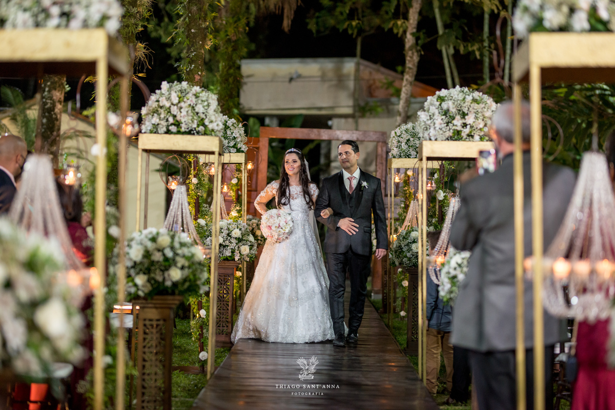 entrada da noiva cerimônia