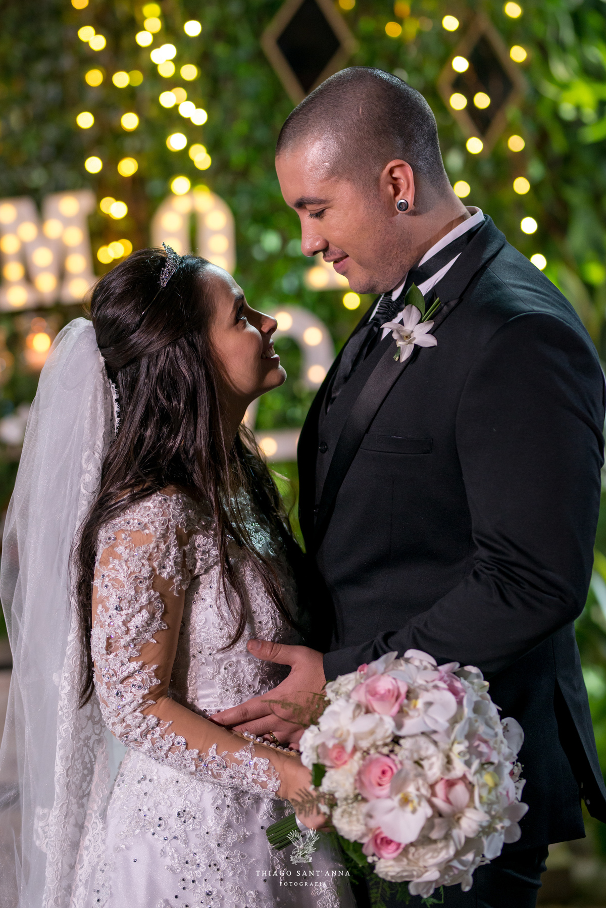 noivos pós cerimônia 