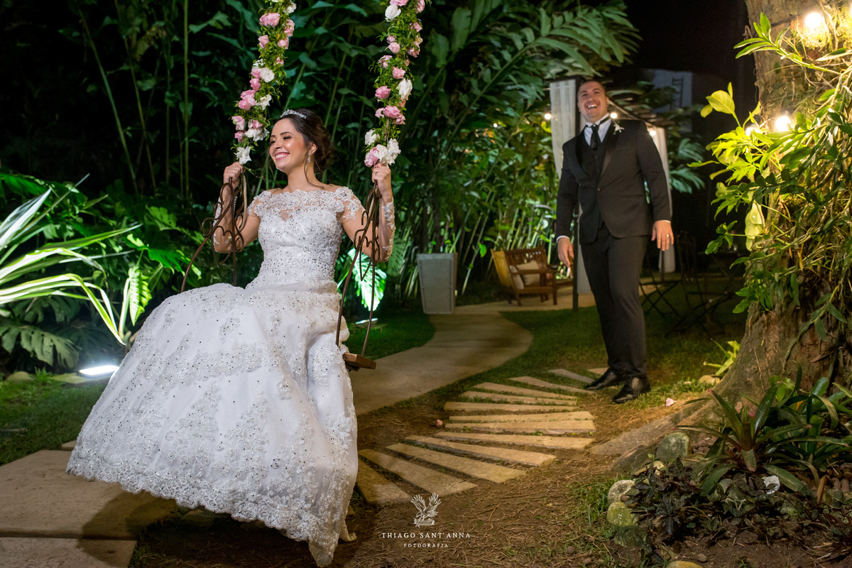 noivos pós cerimônia 