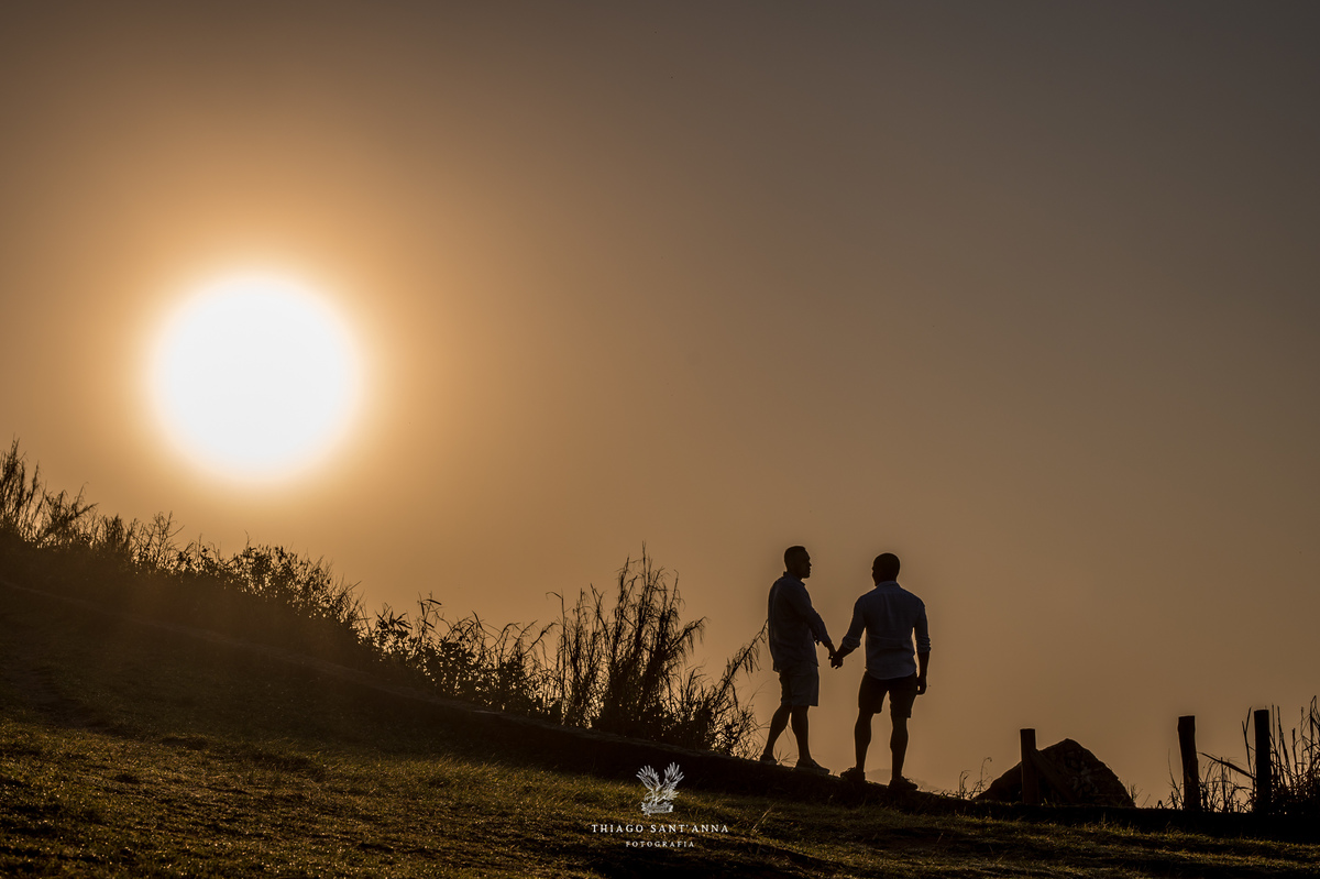 Pré wedding casal ambiente externo por do sol 