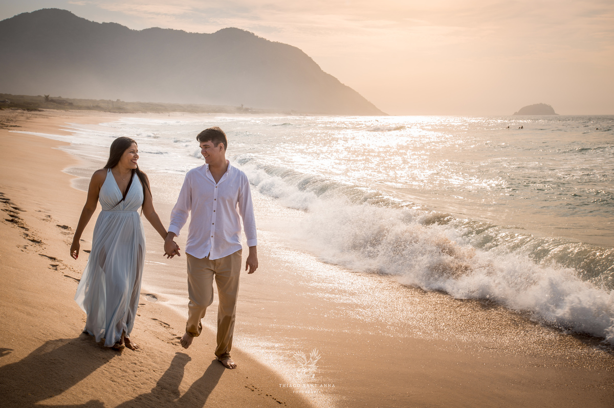 Pré wedding ambiente externo paisagem praia
