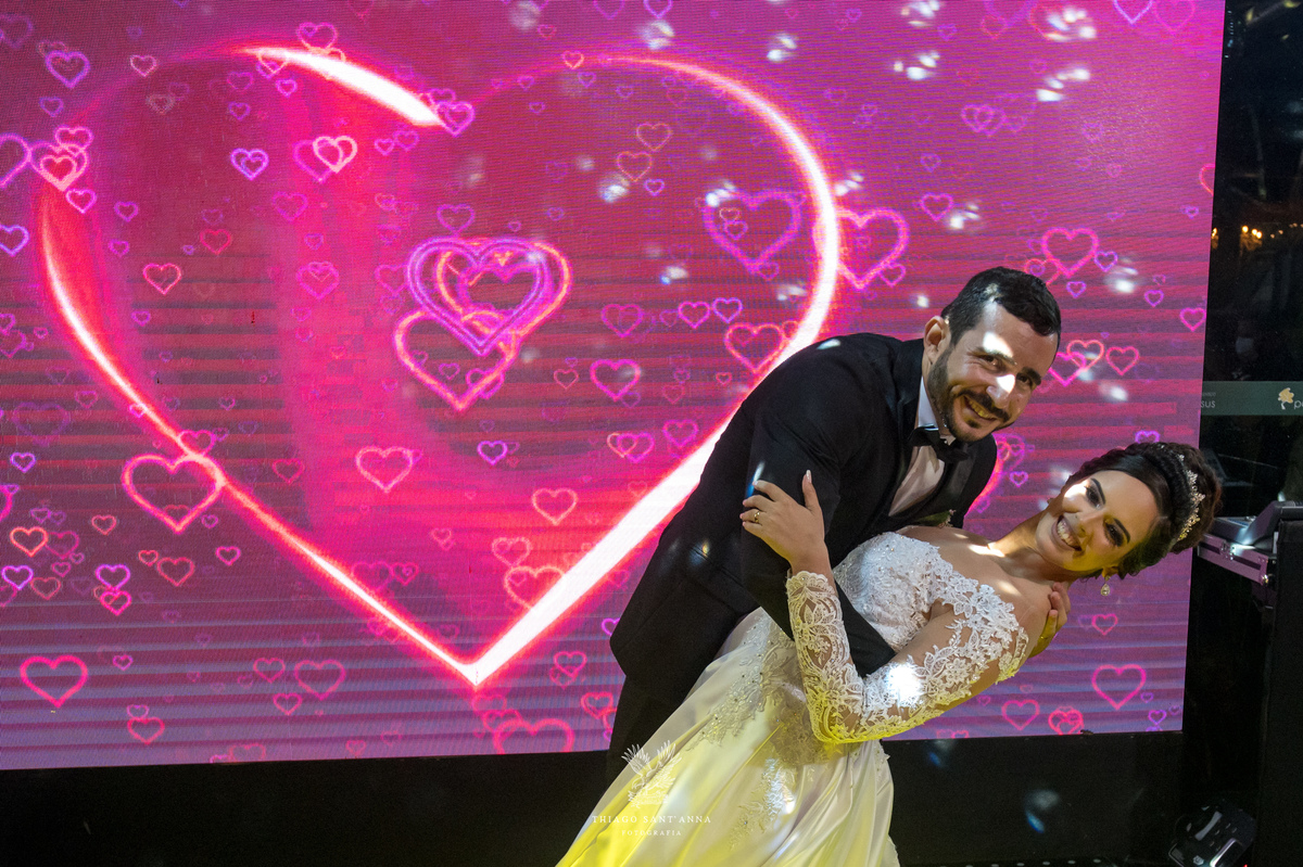 Dança dos noivos festa de casamento