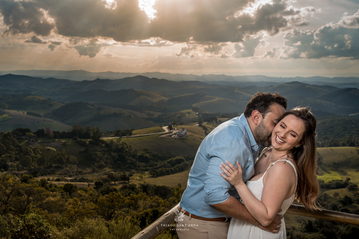Ensaio pré wedding ambiente externo campo de lavanda