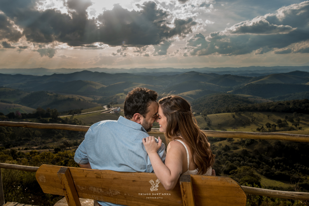 Ensaio pré wedding ambiente externo campo de lavanda