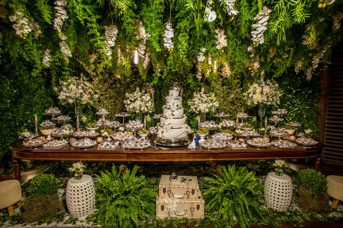 Decoração casamento mesa do bolo