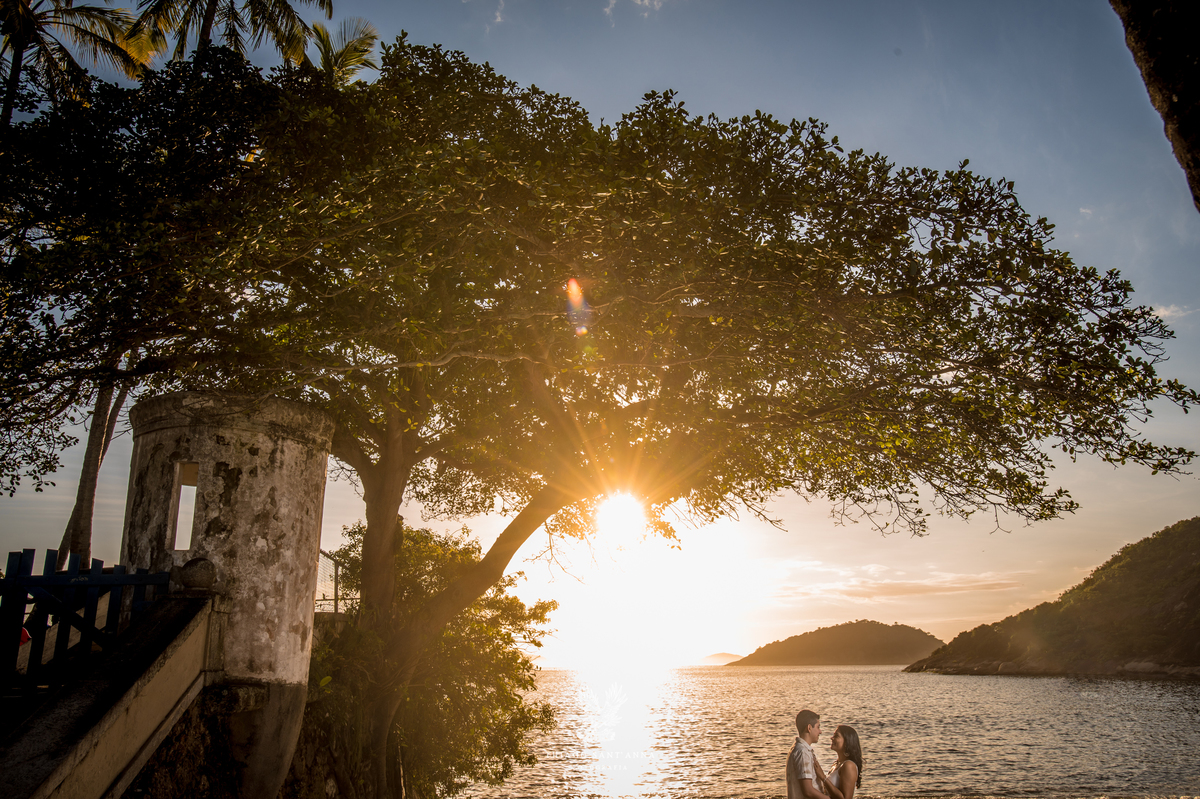 Ensaio pré wedding paisagem praia por do sol