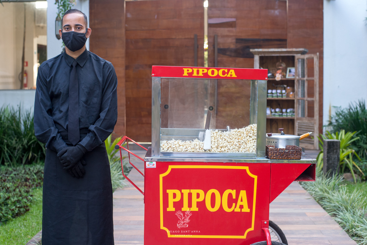 Carrinho de pipoca pipoqueiro