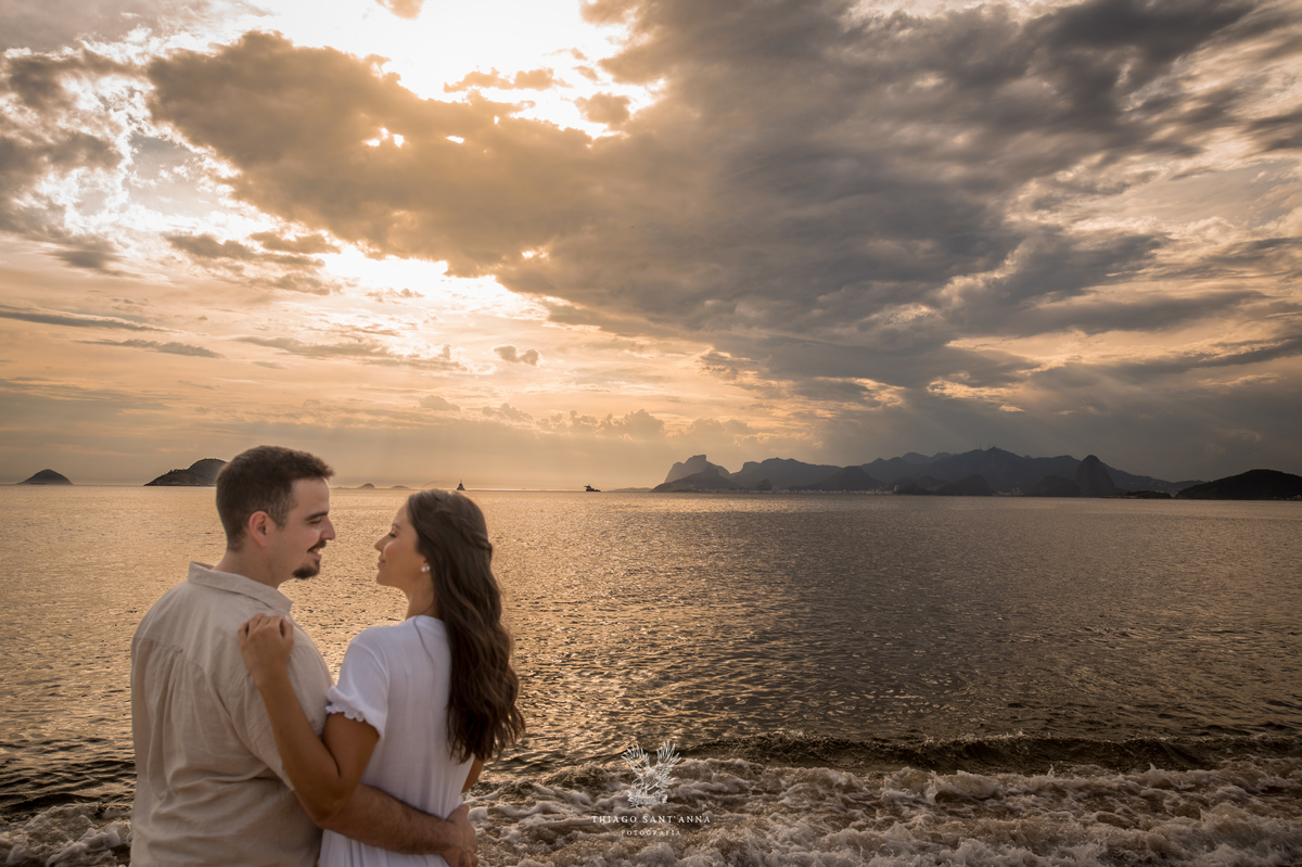 Ensaio pré wedding ambiente externo campo praia