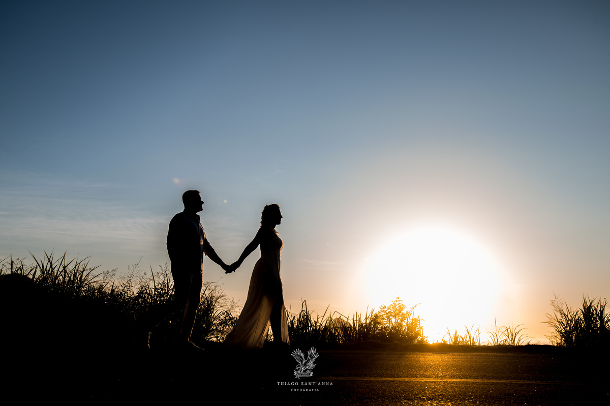 Ensaio pré wedding ambiente externo paisagem praia