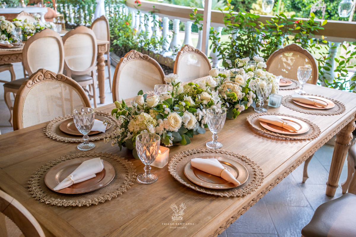 Decoração rústica mesa convidados