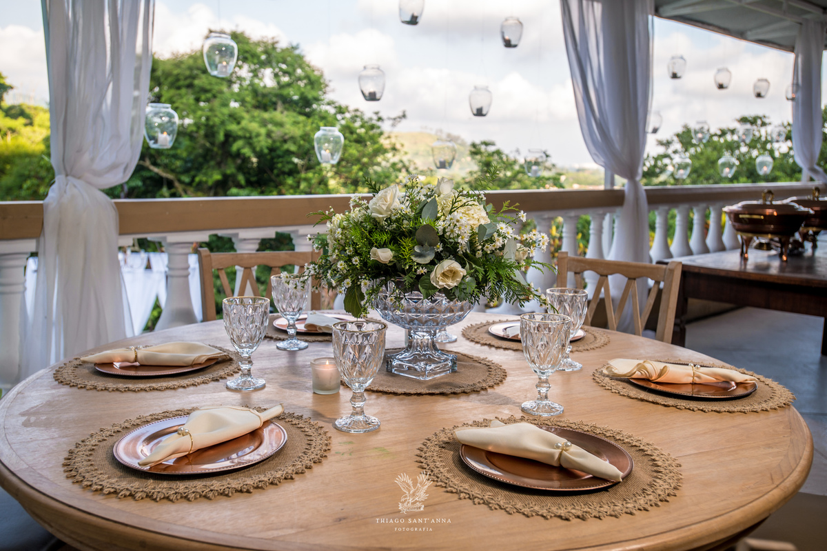 Decoração rústica mesa convidados