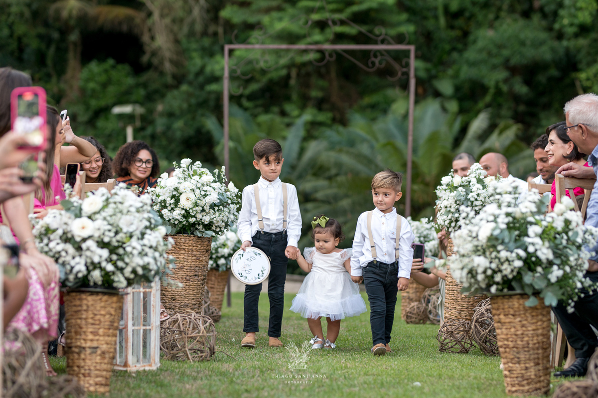 entrada dos pajens e dama de honra