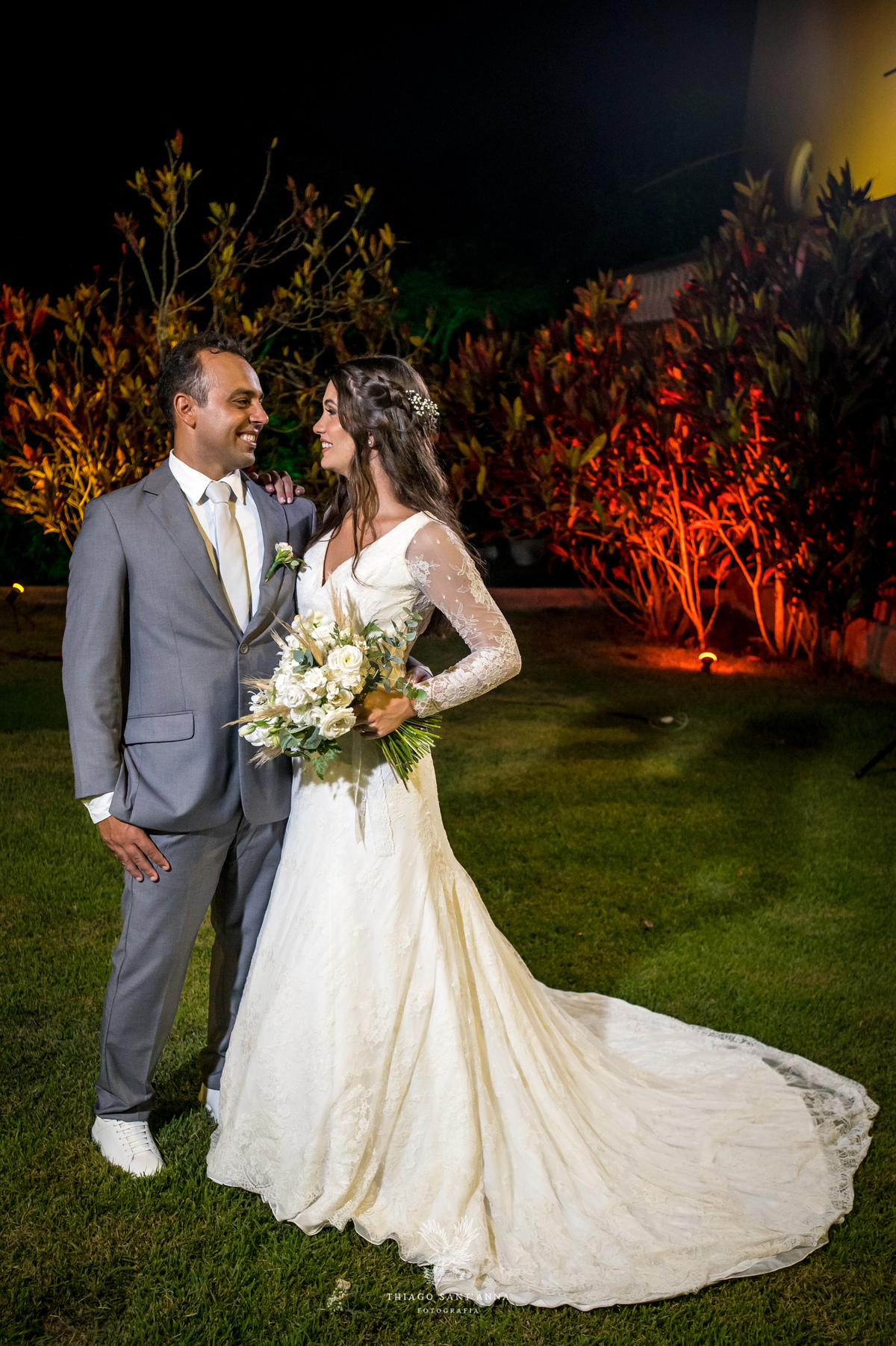 noivos pós cerimônia