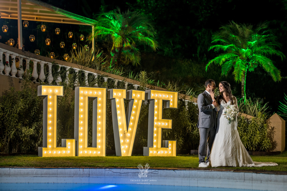 noivos pós cerimônia