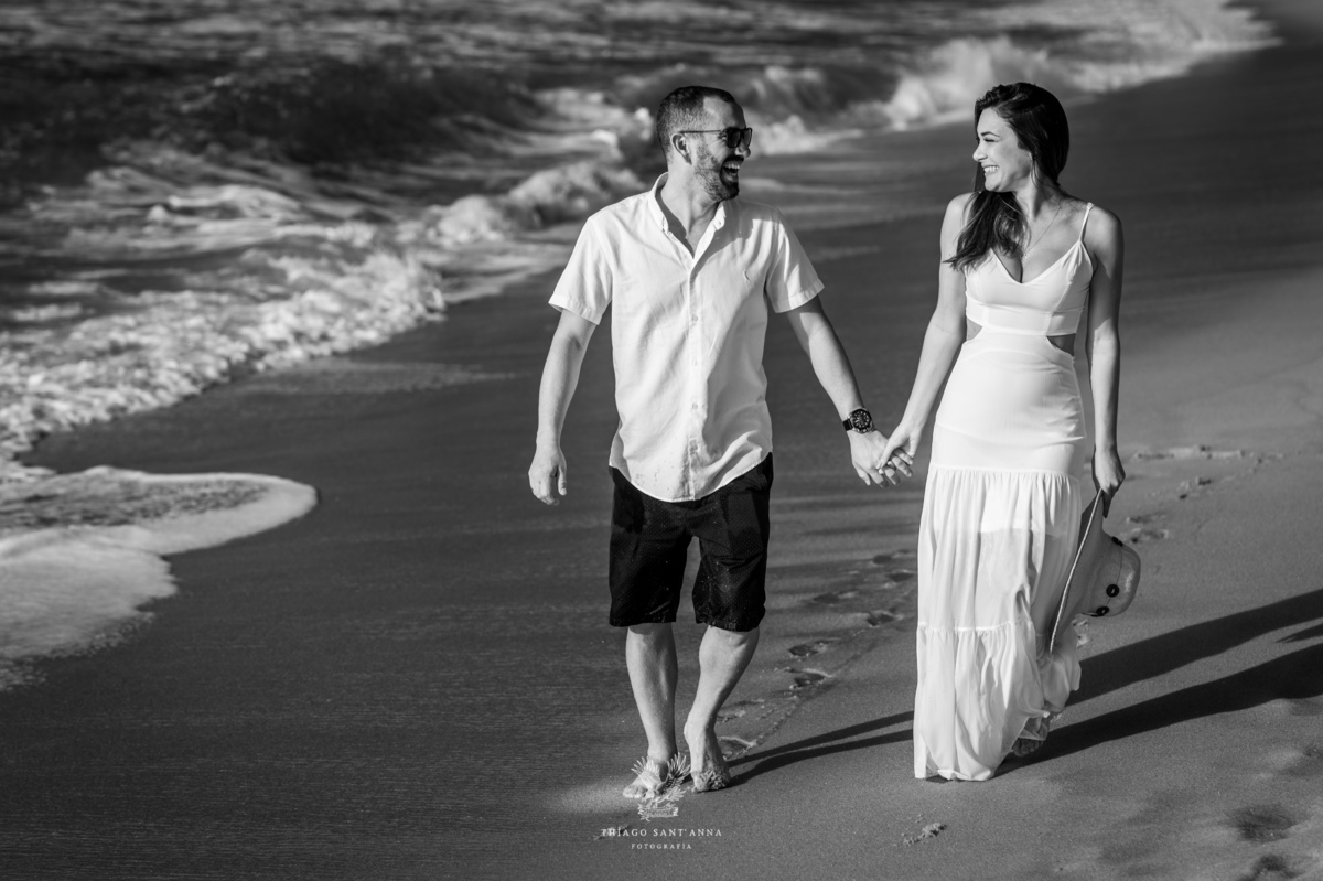 Ensaio ambiente externo paisagem praia nascer do sol preto e branco