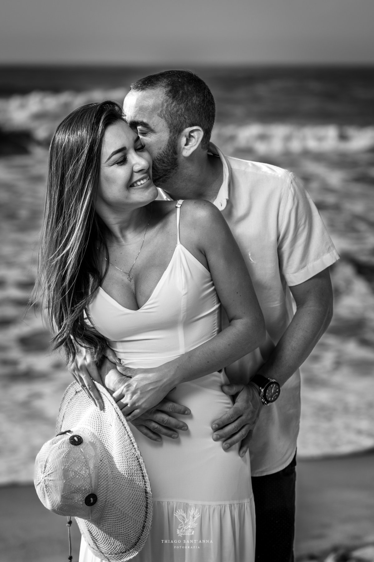 Ensaio ambiente externo paisagem praia nascer do sol preto e branco