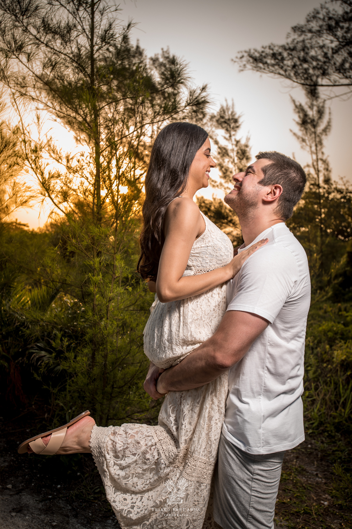 Ensaio externo casal lago por do sol ilha 3 rio de janeiro