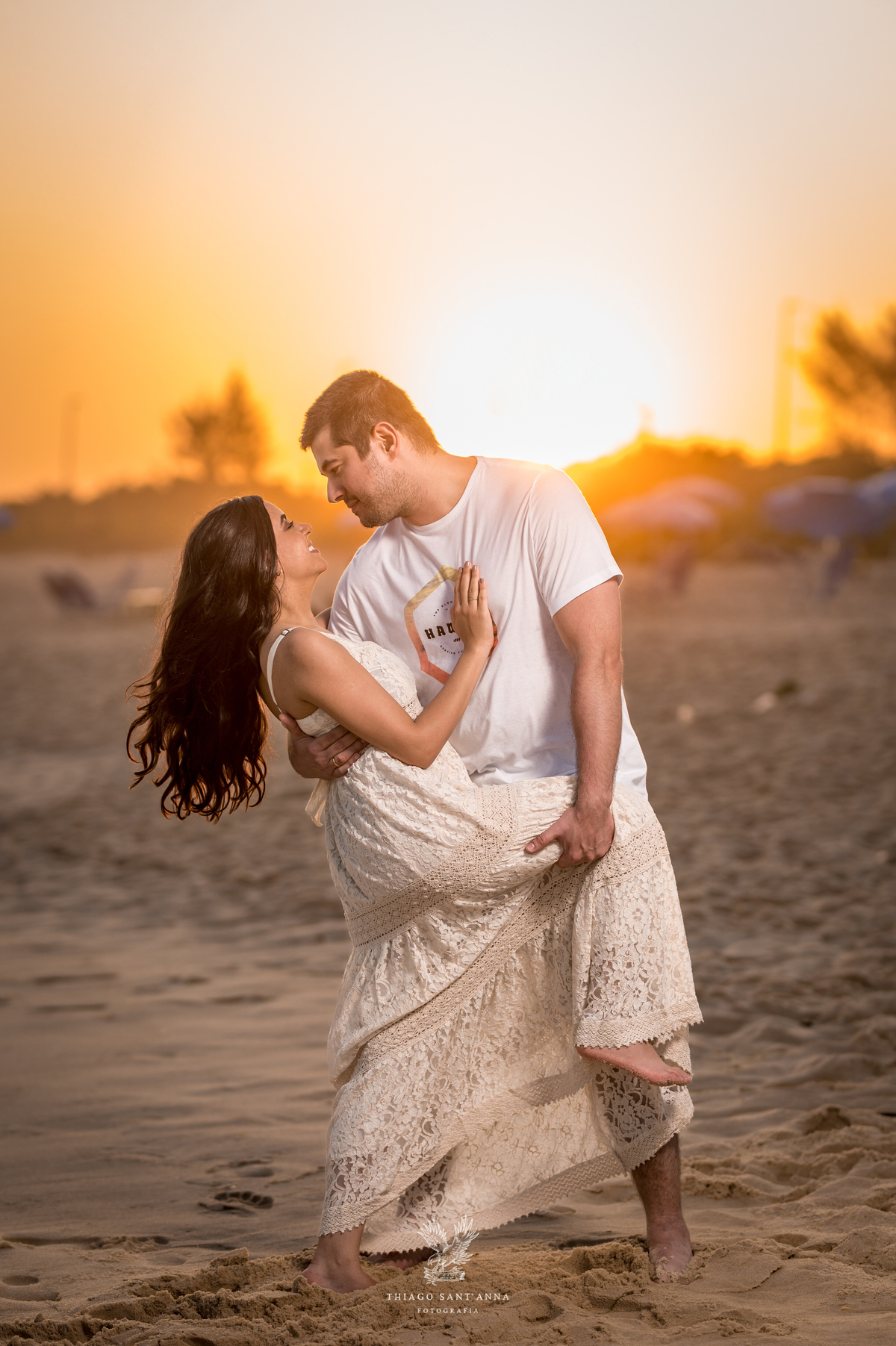 Ensaio externo casal lago por do sol ilha 3 rio de janeiro