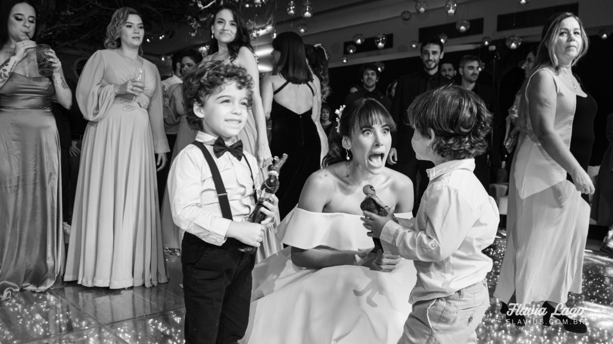 Fotografia de Casamento no Rio de Janeiro RJ Flavia Lago Flavius Lamartine festa pista de dança música luzes
