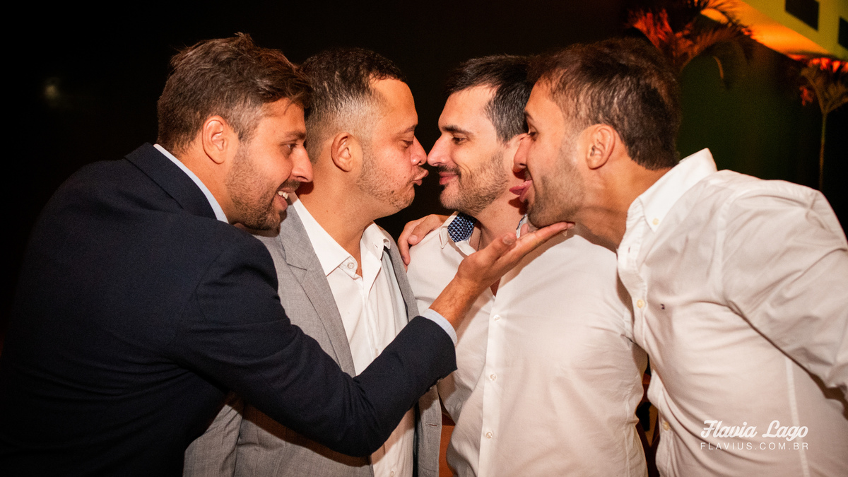 Fotografia de Casamento no Rio de Janeiro RJ Flavia Lago Flavius Lamartine festa pista de dança música alegria

