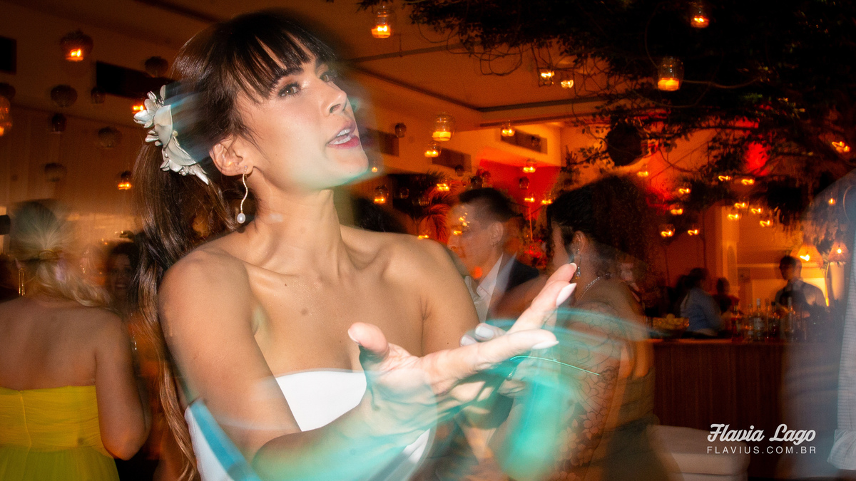 Fotografia de Casamento no Rio de Janeiro RJ Flavia Lago Flavius Lamartine festa pista de dança música alegria
