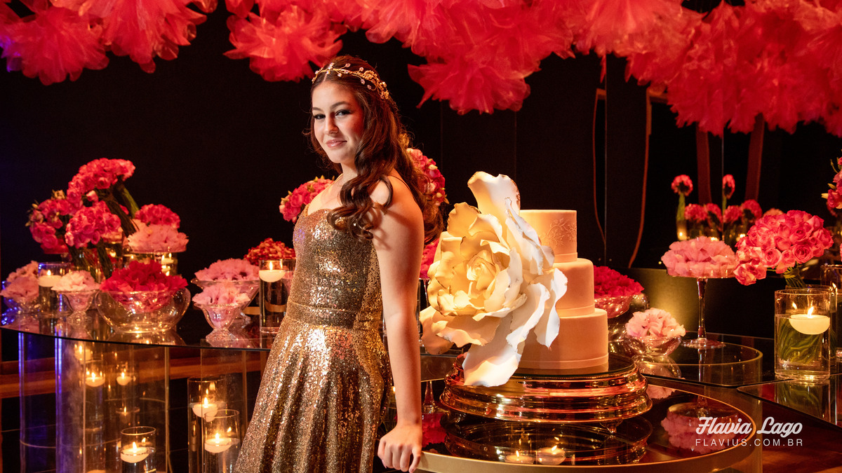 Fotografia de 15 anos no Rio de Janeiro RJ Flavia Lago Flavius XV Festa Spazio Itanhangá posado