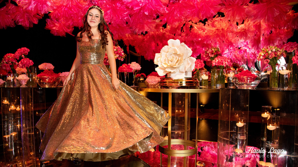 Fotografia de 15 anos no Rio de Janeiro RJ Flavia Lago Flavius XV Festa Spazio Itanhangá posado