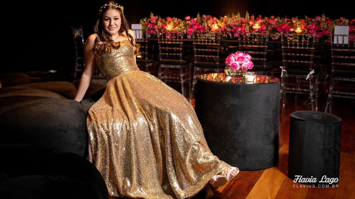 Fotografia de 15 anos no Rio de Janeiro RJ Flavia Lago Flavius XV Festa Spazio Itanhangá posado