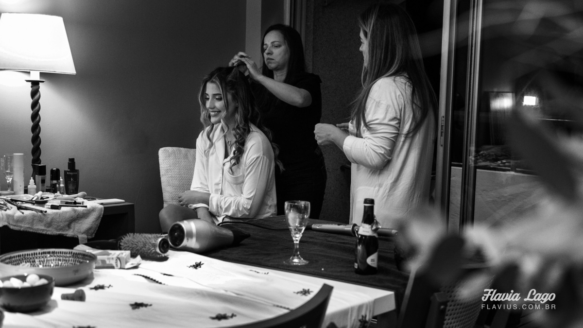 Fotografia de 18 anos no Rio de Janeiro RJ Flavia Lago Flavius XVIII Festa Spazio Itanhangá making of fotos de quinze anos cabelo maquiagem