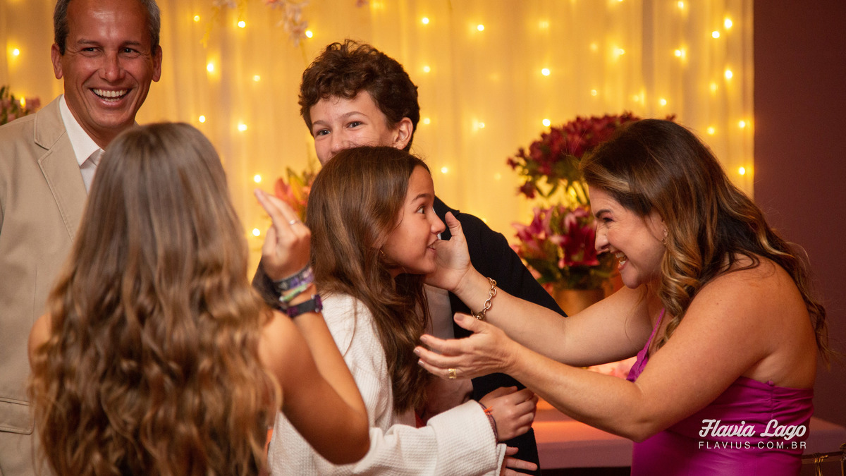 Fotografia de 18 anos no Rio de Janeiro RJ Flavia Lago Flavius XVIII Festa Spazio Itanhangá debutante amigas amigos e convidados