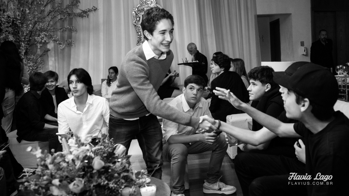 Fotografia de 18 anos no Rio de Janeiro RJ Flavia Lago Flavius XVIII Festa Spazio Itanhangá debutante amigas amigos e convidados