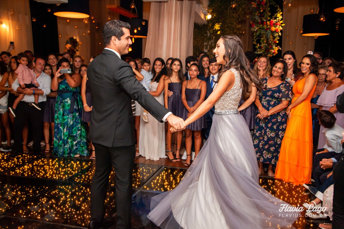 Fotografia de 15 anos no Rio de Janeiro RJ Flavia Lago Flavius XV Festa Spazio Itanhangá valsa com pai