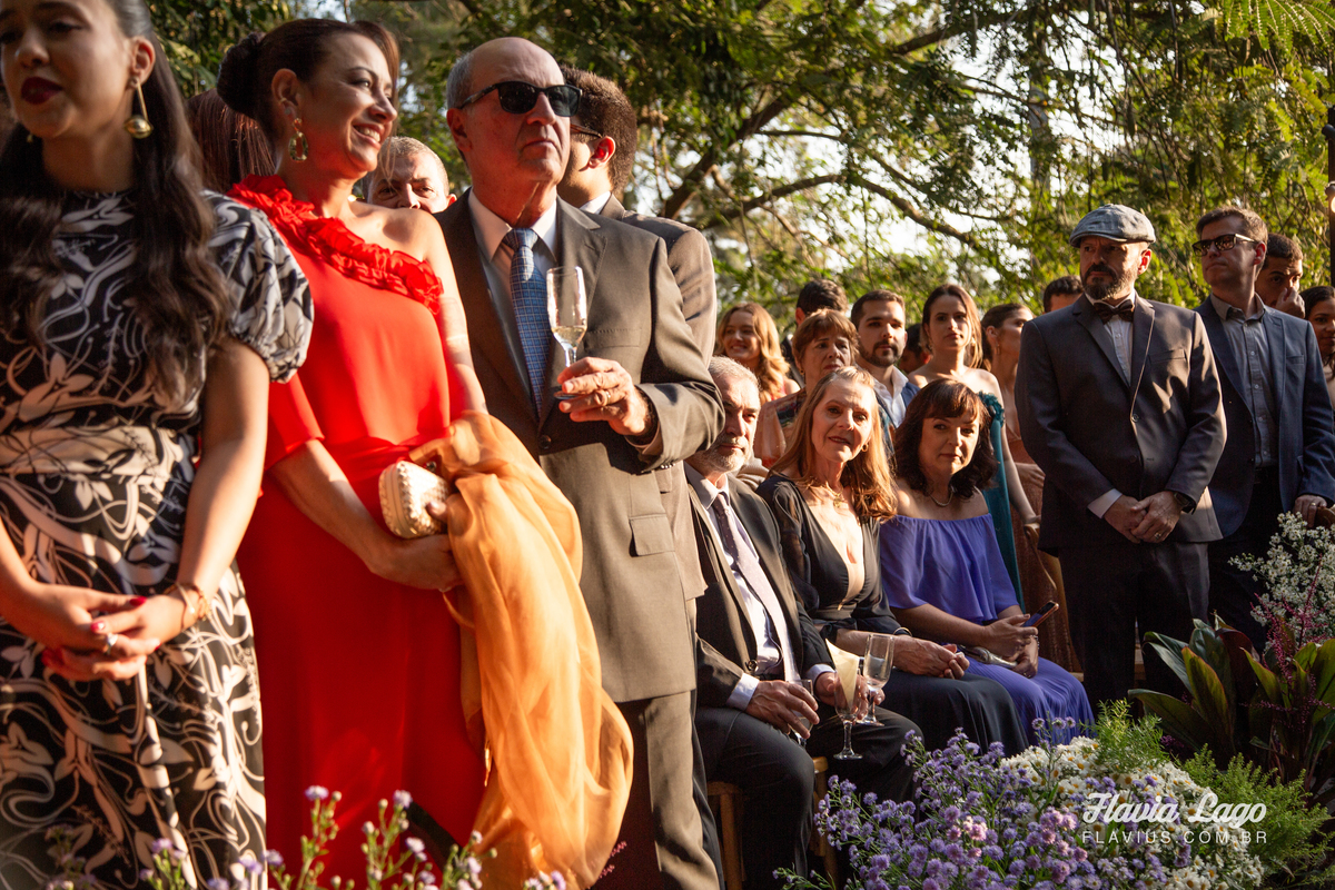 Fotografia de Casamento no Rio de Janeiro RJ Flavia Lago cerimônia de casamento convidados aguardando noivos