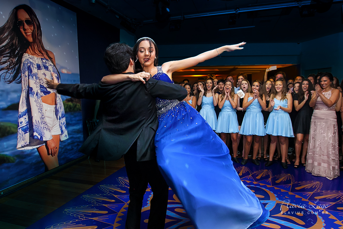 Fotografia de 15 anos no Rio de Janeiro RJ Flavia Lago Flavius posado XV Festa Spazio Itanhangá