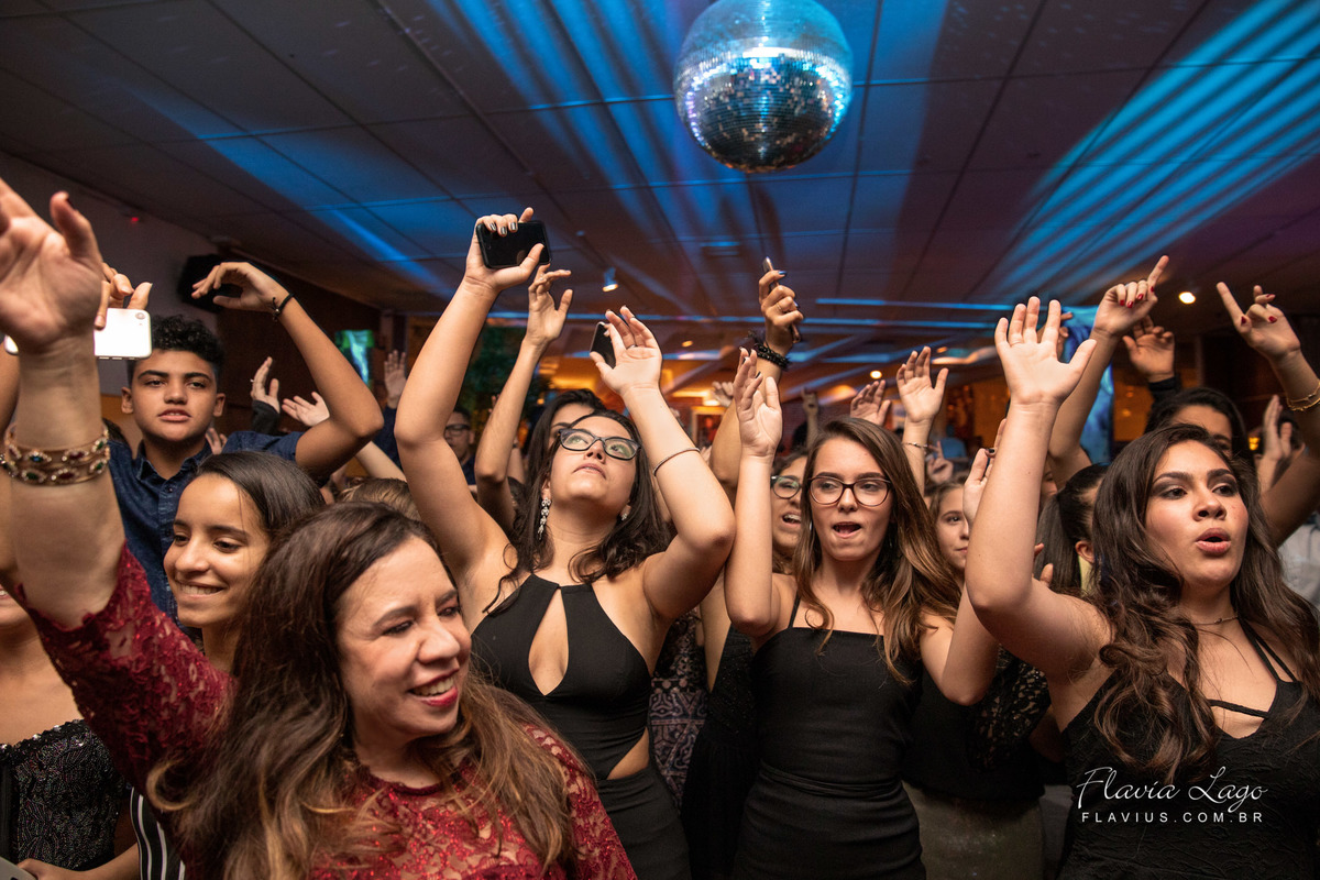 Fotografia de 15 anos no Rio de Janeiro RJ Flavia Lago Flavius posado XV Festa Spazio Itanhangá