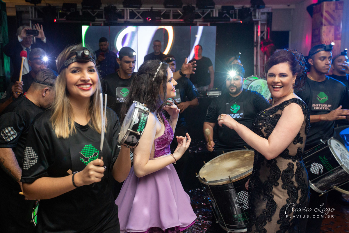 Fotografia de 15 anos no Rio de Janeiro RJ Flavia Lago Flavius posado XV Festa Spazio Itanhangá