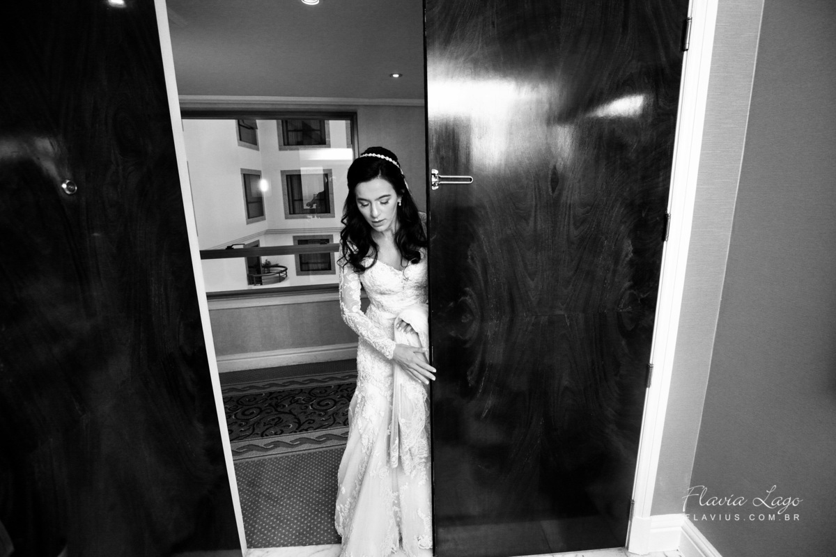 Fotografia de Casamento no Rio de Janeiro RJ Flavia Lago Flavius JW Marriott Making Of Noiva Copacabana posada Corredor