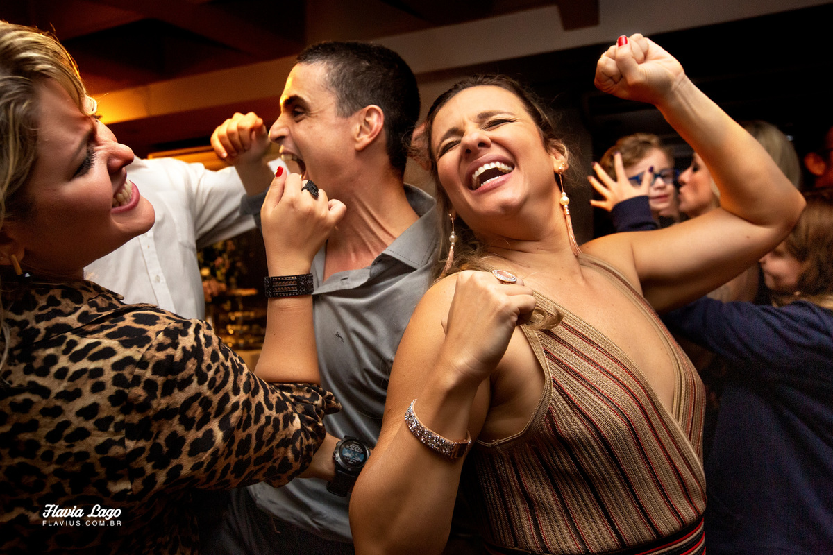 Fotografia de Casamento no Rio de Janeiro RJ Flavia Lago Flavius festa pista
