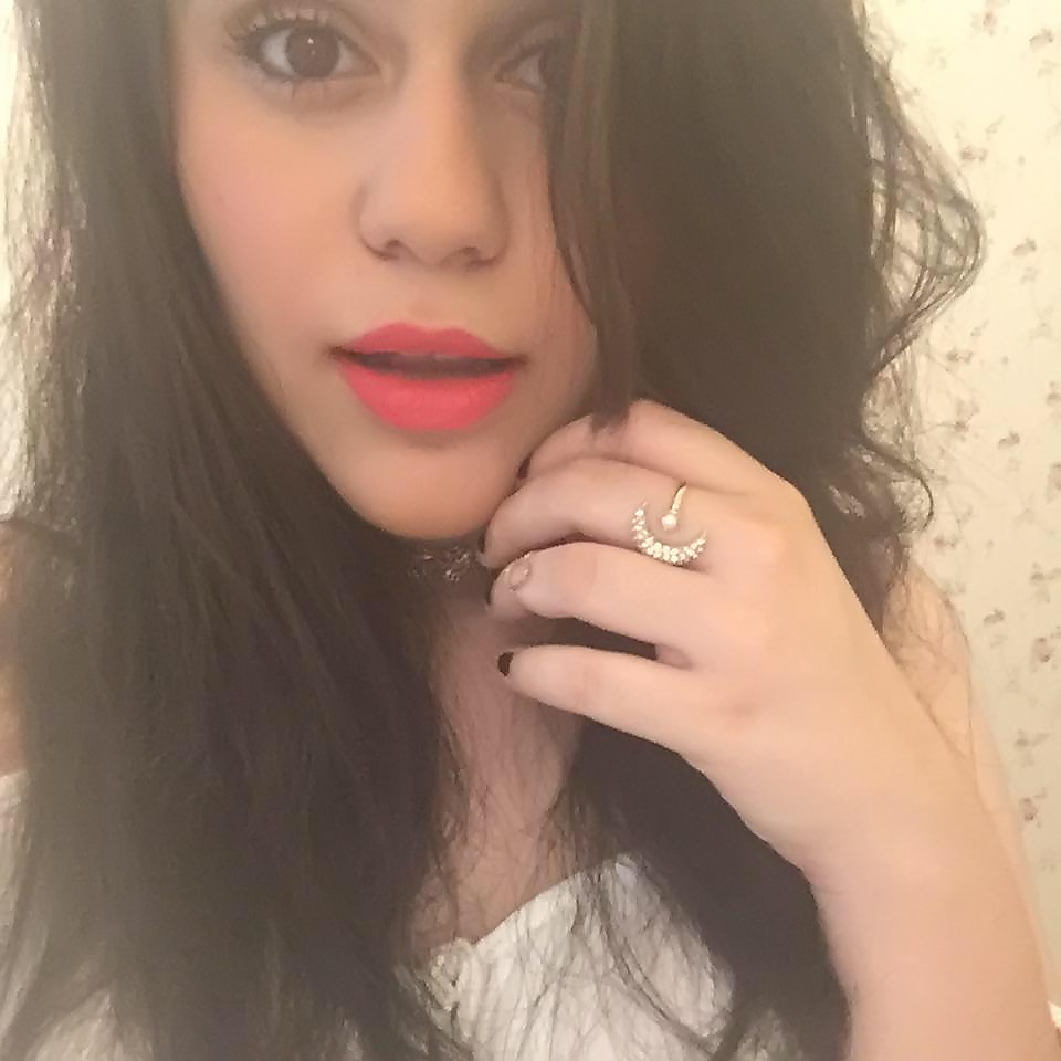 Leticia Caneschi