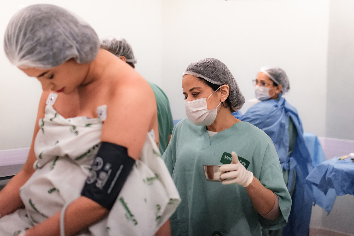 foto de parto em natal rn - preparativos pra cirurgia