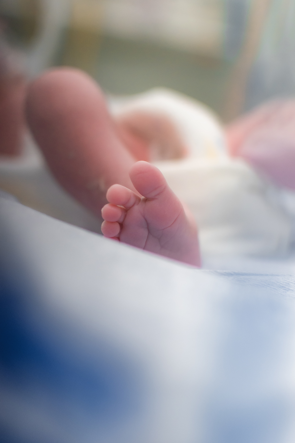 foto de parto em natal rn - detalhes do bebê