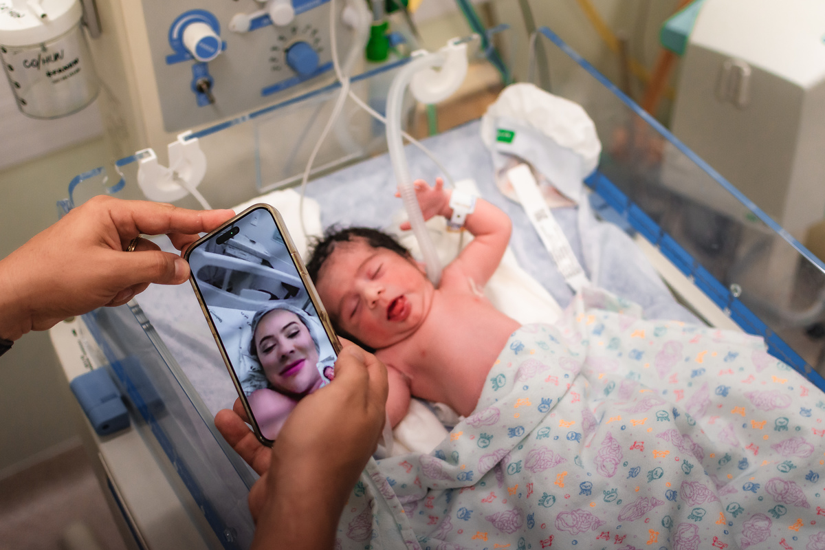 foto de parto em natal rn - primeira video chamada do bebê
