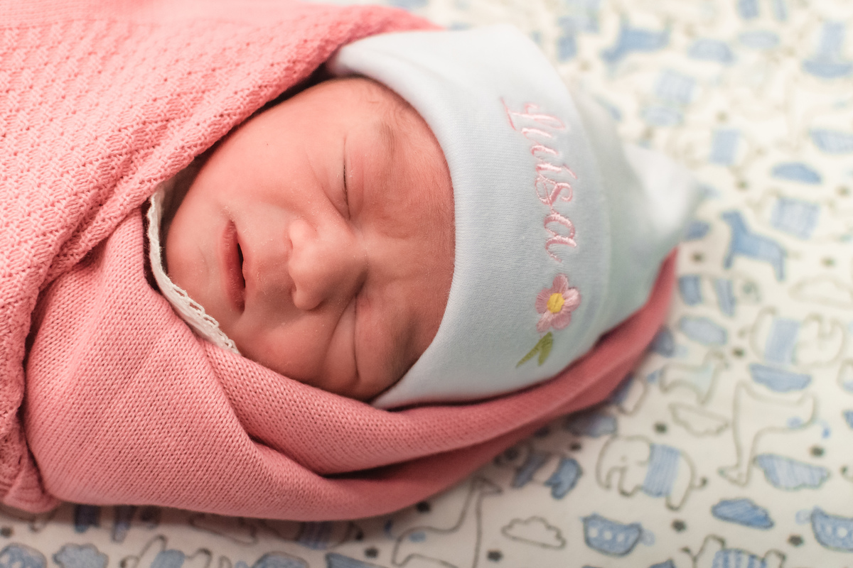 foto de parto em natal rn - o bebê