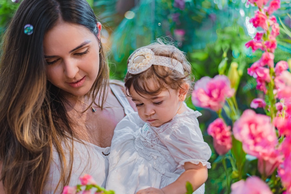 Bolhas de sabão com a titia