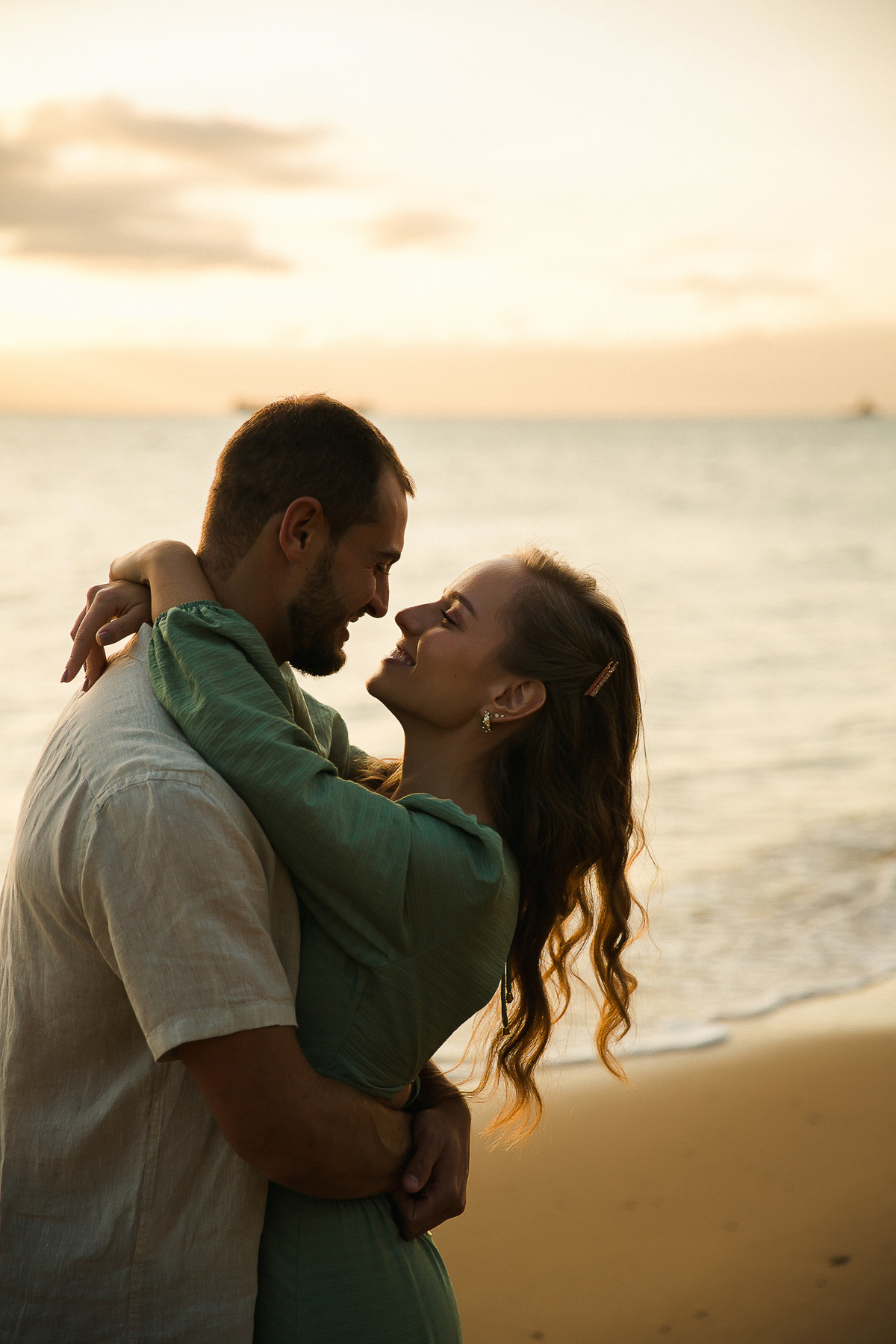 Luiza e Renato casamento em ilhabela, pousada vila siriuba ilhabela, casamento no vila salga, pre wedding, luau de casamento, pre casamento, ensaio de casal, fotos de casal em ilhabela, ideias de fotos de casal na praia, fotografos de mogi das cruzes