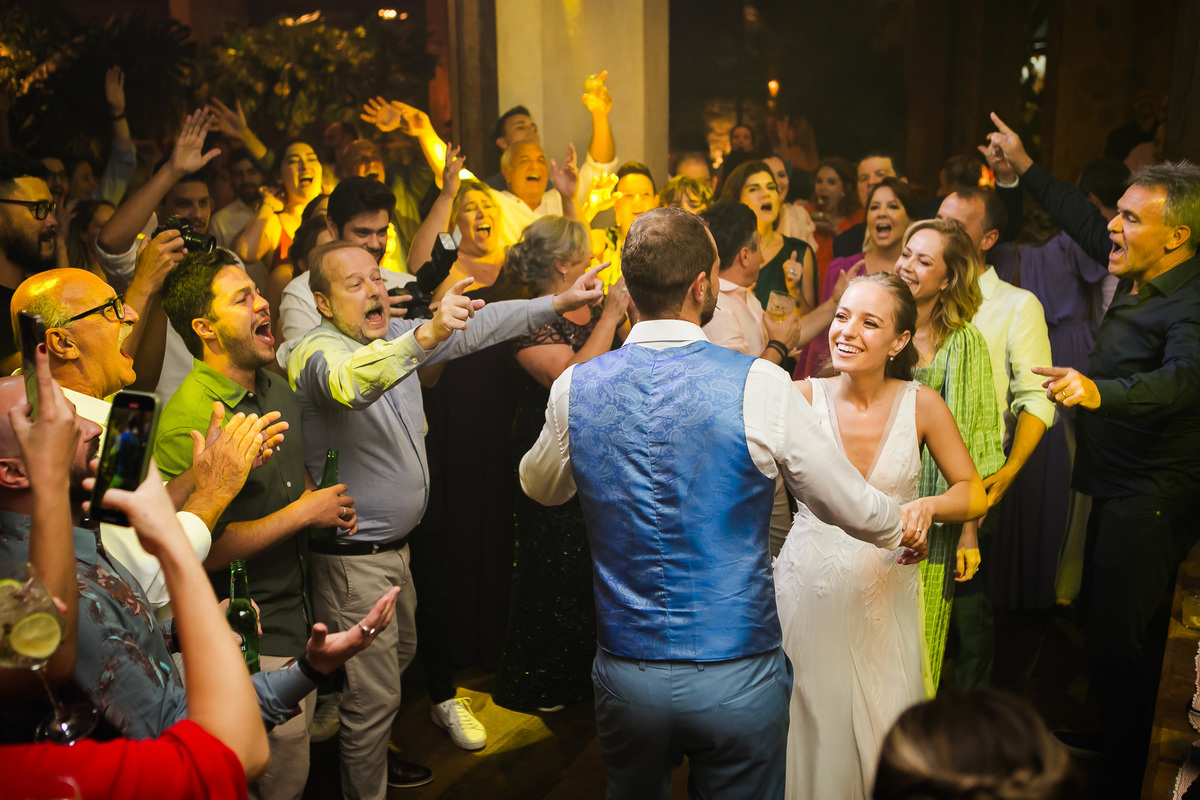 Photolima Fotografia, Casamento Vila Salga ilhabela, fotografo de casamento em ilhabela, fotos de casamento ilhabela, espaço para casamento ilhabela, decoração de casamento, vestido de noiva, bride 