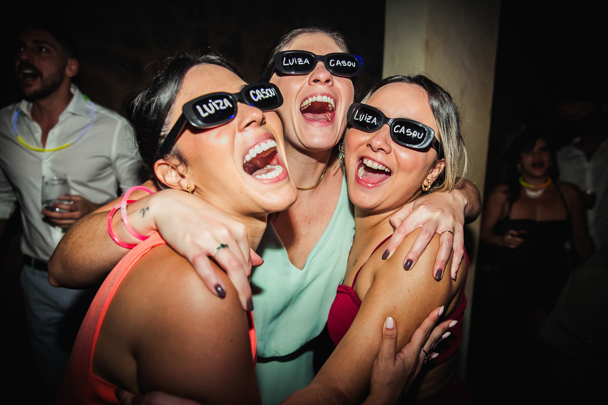 Photolima Fotografia, Casamento Vila Salga ilhabela, fotografo de casamento em ilhabela, fotos de casamento ilhabela, espaço para casamento ilhabela, decoração de casamento, vestido de noiva, bride 