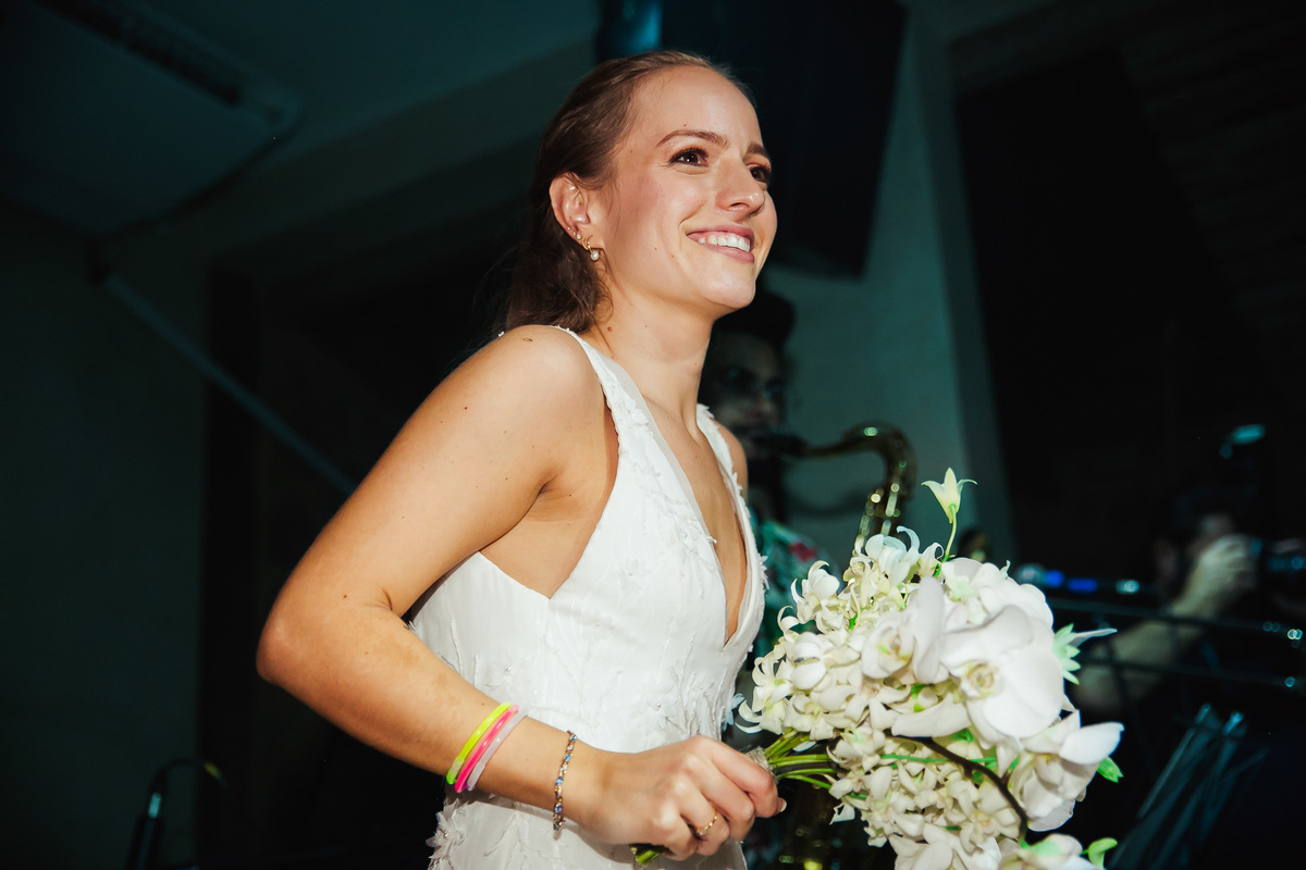 Photolima Fotografia, Casamento Vila Salga ilhabela, fotografo de casamento em ilhabela, fotos de casamento ilhabela, espaço para casamento ilhabela, decoração de casamento, vestido de noiva, bride 